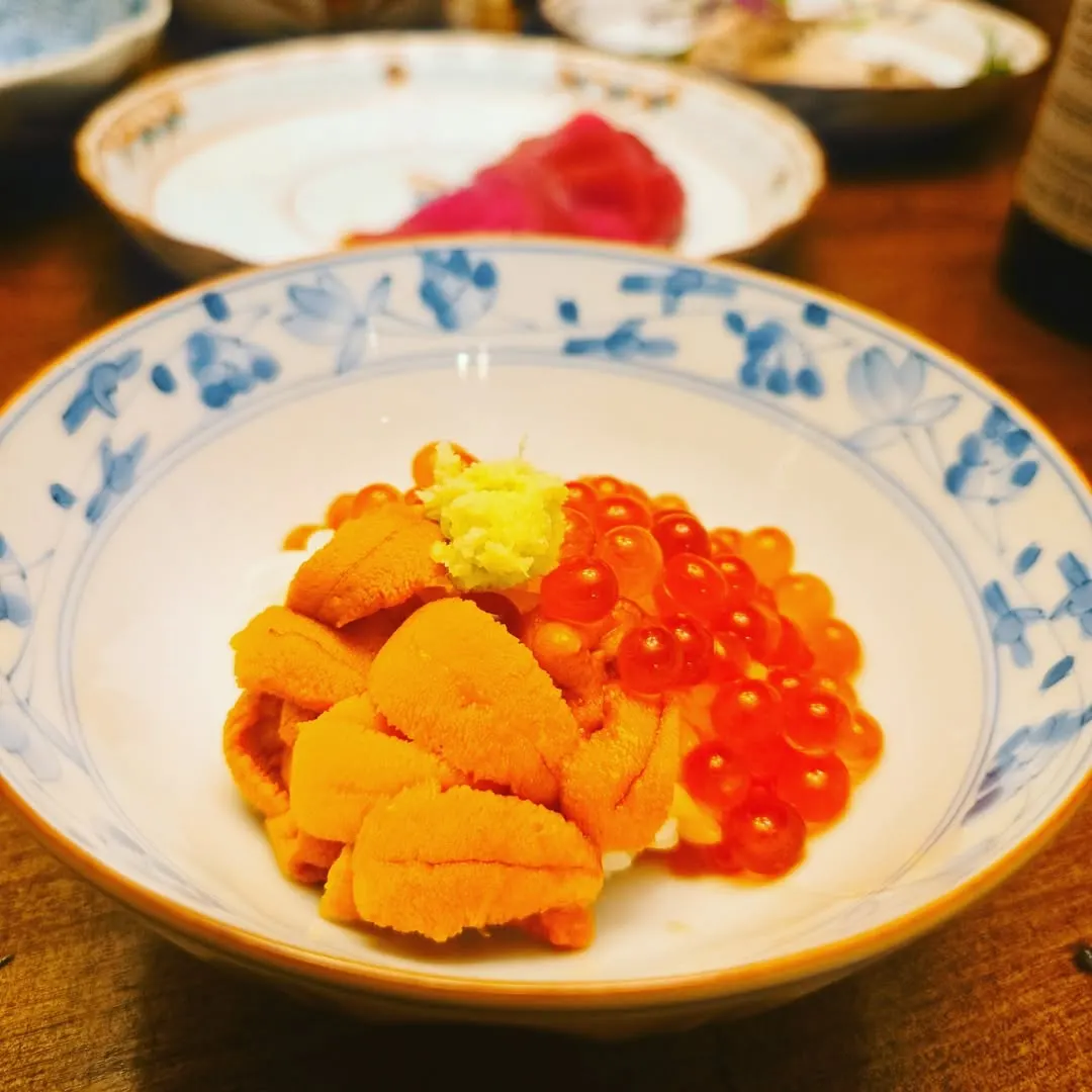 Uni Ikura Don — Hokkaido Uni and salmon roe on sushi rice, Sashimi DC